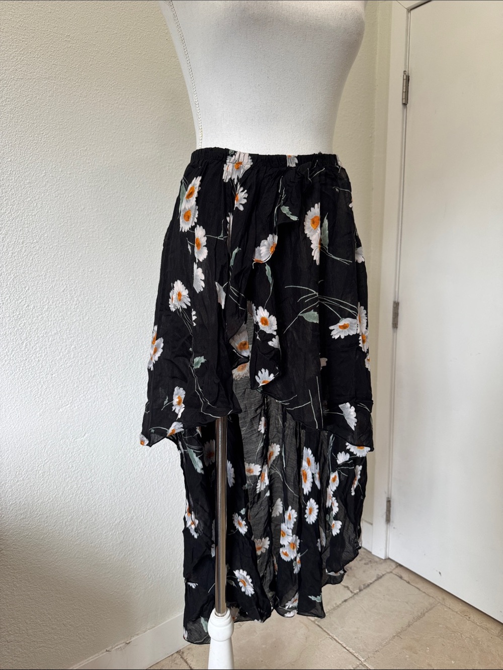 Brandy Melville Black Daisy Print High-Low Skirt